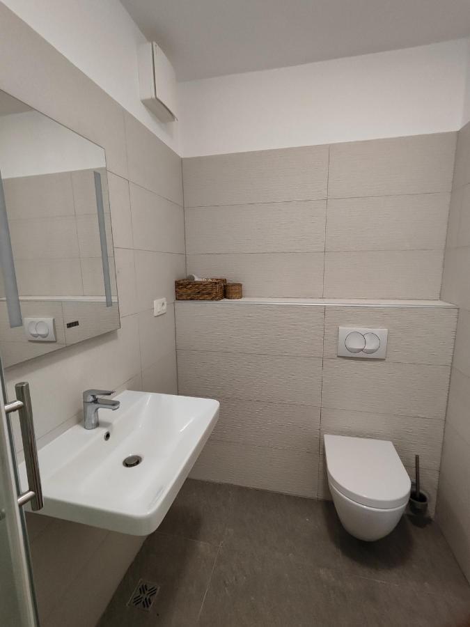 Lucy Apartment Сплит Екстериор снимка